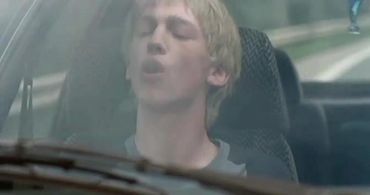 Tino Mewes in Do Fish Do It? (2002)