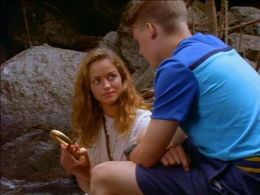 Marzena Godecki and David Hoflin in Ocean Girl (1994)