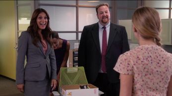 Fox Paris (Angelique Cabral) and Allen (Ben Zelevansky) inform June (Dreama Walker) that her mail order pig has arrived 