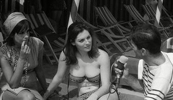 Pier Paolo Pasolini, Graziella Granata, and Antonella Lualdi in Love Meetings (1964)