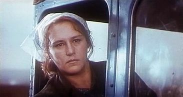 Nonna Mordyukova in Russkoye pole (1972)