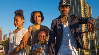 DANNY BOARDS & His daughters