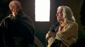 Antonio Gil and Lluís Marco in Hispania, la leyenda (2010)
