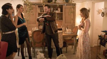 Dani Scott in A Christmas Sunset (2021)