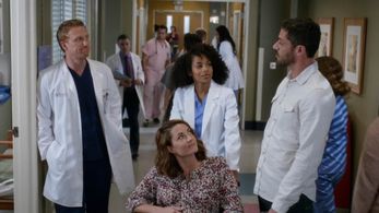 Kevin McKidd, Brandon Quinn, and Becky O'Donohue in Grey's Anatomy (2005)