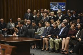 Ashley Zukerman in Designated Survivor (2016)