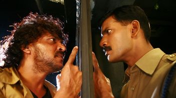 Vishal and Upendra in Sathyam (2008)