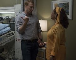 Debbie Allen and Kevin McKidd in Grey's Anatomy (2005)