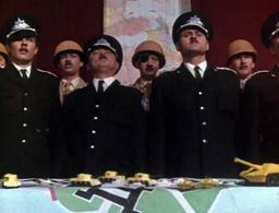 Valentin Chernyak, Anatoliy Papanov, and Aleksandr Tolstykh in V tridevyatom tsarstve (1972)