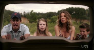 Jason Jones, Natalie Zea, Ashley Gerasimovich, and Liam Carroll in The Detour (2016)