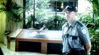 Security Guard- Hawaii Five-0 (Se.3 Ep.23 He welo 'oihana)