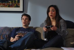 Christina Broccolini and Andrew Davies in Duo (2010)