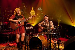 Shovels & Rope, Michael Trent, and Cary Ann Hearst in Austin City Limits (1975)