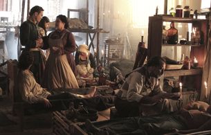 Angélica Aragón, Kuno Becker, and Rafael Simón in Cinco de Mayo, La Batalla (2013)