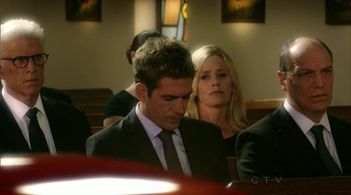 Elisabeth Shue, Ted Danson, and Marc Vann in CSI: Crime Scene Investigation (2000)