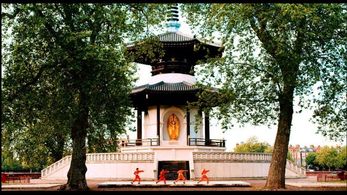 Theo Stevenson, Amelia Clarkson, and Akai Osei in All Stars (2013)