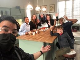 Charlie Zeltzer in The Parker Andersons/Amelia Parker (2021)