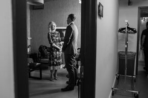 Kelly Ripa and Seth Meyers in Late Night with Seth Meyers (2014)