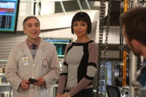 Scott Lowell, Tamara Taylor, and T.J. Thyne in Bones (2005)