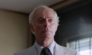 Jean Martin in Il gatto (1977)