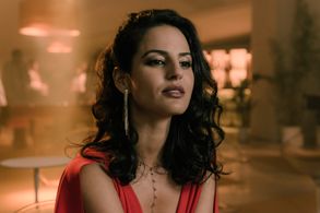 still of Jana Perez in Fariña