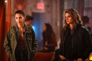 Missy Peregrym and Cynthia Hamidi in FBI (2018)