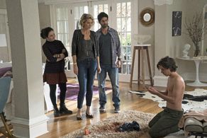 Jenna Elfman, Stephen Schneider, Nicholas Coombe, and Matreya Scarrwener in Imaginary Mary (2017)