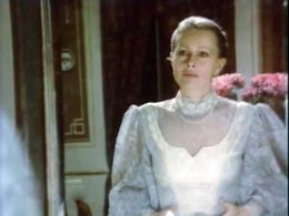 Hanna Dunowska in Radi semeynogo ochaga (1992)