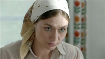 Maria Mashkova in Bednaya Liz (2013)