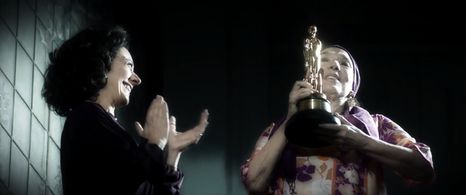 Graciela Borges and Adriana Garibaldi in The Weasel's Tale (2019)