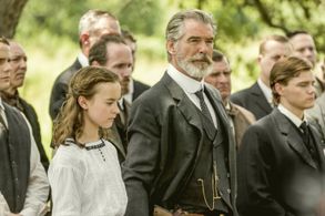 Pierce Brosnan, Shane Graham, and Sydney Lucas in The Son (2017)
