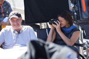 Bruna Marquezine and Klaus Mitteldorf in Ophelia's Death (2019)