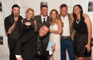 Mike Seely, Paul Louis Harrell, Sebrina Scott, John Wells, John A. Coulter, Ashley Ryanne Glass, and Alana Bullard in Th