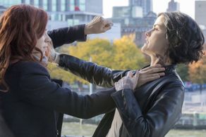 Jaimie Alexander and Heidi Germaine Schnappauf in Blindspot (2015)