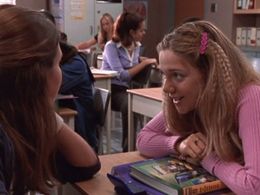 Lauren Collins and Melissa McIntyre in Degrassi: The Next Generation (2001)