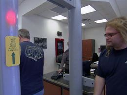 Paul Teutul Sr. and Michael Teutul in American Chopper: The Series (2003)