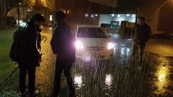 Jason Kraynek and Jake Van Hoorn in Does it make a sound? (2017)