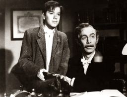 Juan Carlos Barbieri and Narciso Ibáñez Menta in Cuando en el cielo pasen lista (1945)
