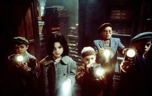 Briac Barthélémy, Pierre-Quentin Faesch, Alexis Pivot, Léo Rubion, and Judith Vittet in The City of Lost Children (1995)