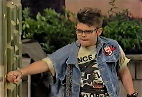 Eric Kushnick in Hi Honey, I'm Home (1991)