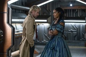 Matt Ryan and Maisie Richardson-Sellers in DC's Legends of Tomorrow (2016)