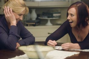 Toni Collette and Natasha Richardson in Evening (2007)