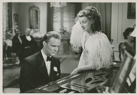 Bengt Logardt in Song of Stockholm (1947)