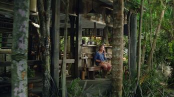 Bindi Irwin in Return to Nim's Island (2013)
