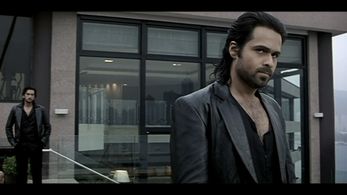 Emraan Hashmi and Shaad Randhawa in Awarapan (2007)