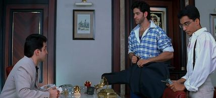 Hrithik Roshan, Vrajesh Hirjee, and Rajesh Tandon in Kaho Naa... Pyaar Hai (2000)