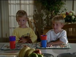 Lorenzo Brino and Nikolas Brino in 7th Heaven (1996)