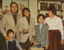 Arnold Friedman (father),Elaine Friedman (mother) and their three boys, Jesse (left) David (middle),and Seth (right) a