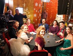 Conchata Ferrell, Melissa Joan Hart, Barry Watson, Rizwan Manji, Marissa Jaret Winokur, Colin Theys, and Katie McCarty i