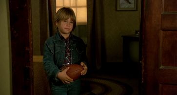 Allan Hubbard in Tender Mercies (1983)